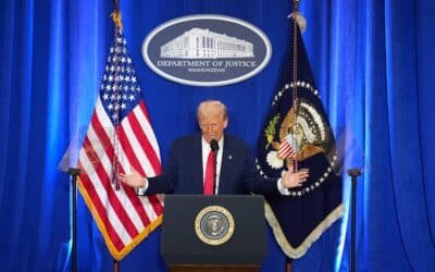 Trump, addressing the lawyers of the Department of Justice, says that those who fight against him are ‘slag’ Trump, addressing the lawyers of the Department of Justice, says that those who fight against him are 'slag'