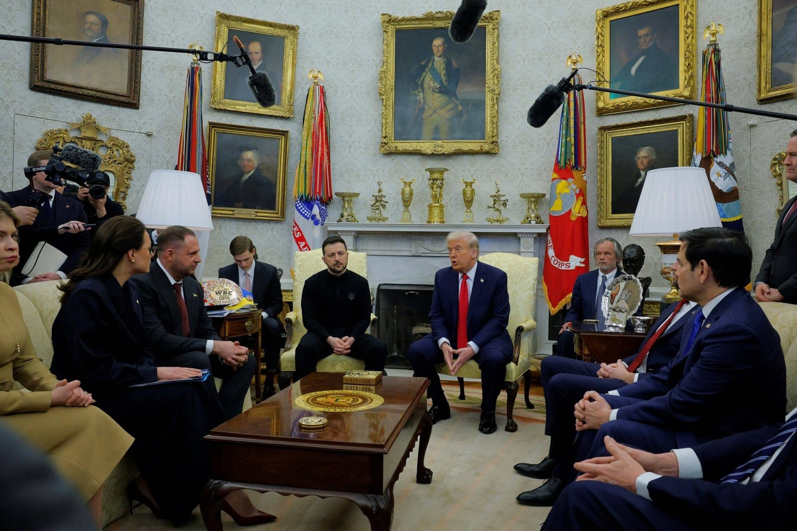 What happened before Trump, Zelenskyy dedicated himself to the Oval Office shout match