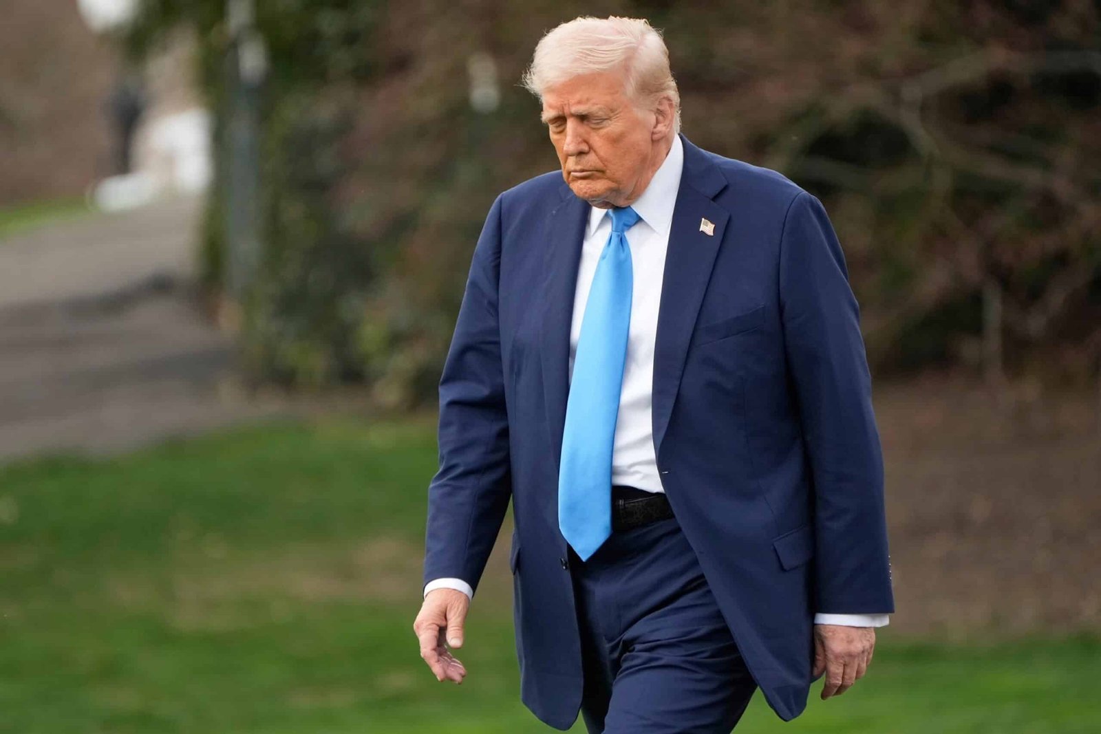 Almost 2,000 scientists ask Trump's administration to stop the "assault" to science