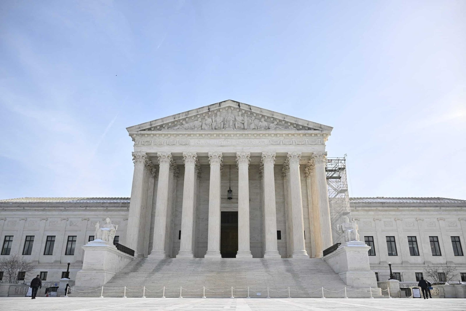 The Trump administration asks the Supreme Court to block Foia's case against Doge