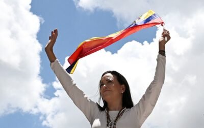 Nobel Peace Prize for Venezuelan dissident María Machado: “Democracy is in retreat” PHOTO: Venezuelan opposition leader María Corina Machado waves a Venezuelan flag during a demonstration in Caracas on August 28, 2024.